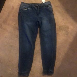 Hollister jeggings/joggers, size medium/la…